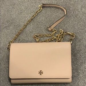 Authentic Tory burch ROBINSON CHAIN WALLET in light pink